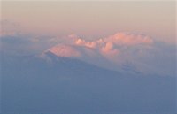 �������グ���ԎR�����F�ɐ��܂�B