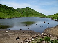 ����ɒr�k�[����̕��i�B���͒j�x�B