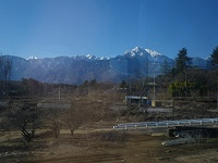 �ԑ�����̓�A���v�X�̖P���O�R�ƍb���x�B