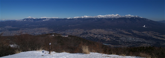四阿山、八ヶ岳連峰。