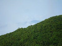 一瞬だけど知床の先端の山々が垣間見えた!